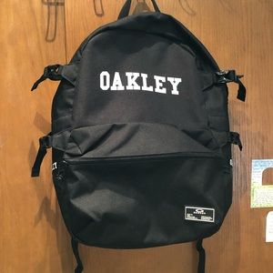 Oakley Black Blackback